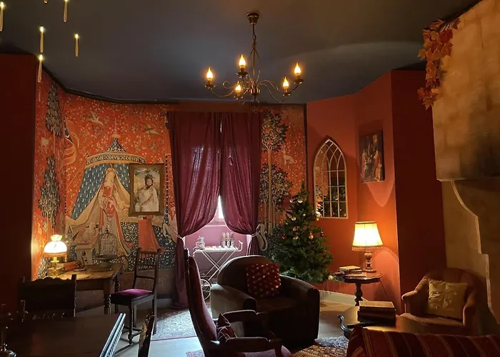 Le Grand Gite Du Sorcier ! Logement Magique